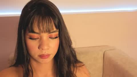 Snapshot of luluwonder_ chatting on 01/14/26, 06:13 Lulu online show from 01/14/26, 06:13