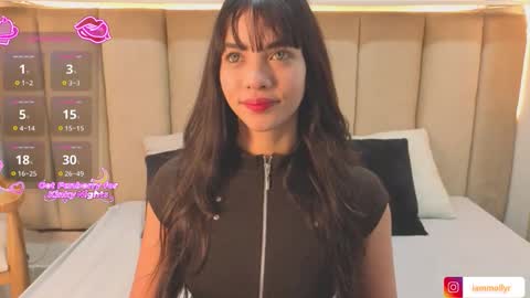 Snapshot of luluwonder_ chatting on 03/15/26, 05:30 Lulu online show from 03/15/26, 05:30