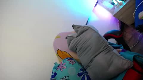 Luly online show from 12/03/25, 03:47