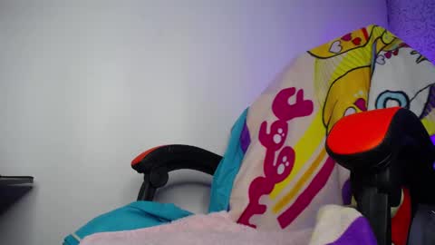 Luly online show from 04/29/26, 04:05
