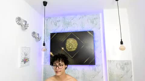 Snapshot of lumberjack_20 chatting on 02/19/25, 05:38 Vanity ErosX online show from 02/19/25, 05:38