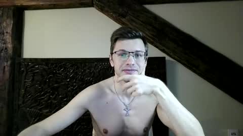 Andrew independent model 2000-0000 CET daily online show from 04/30/26, 08:15