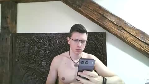 Andrew independent model 2000-0000 CET daily online show from 06/08/26, 11:21