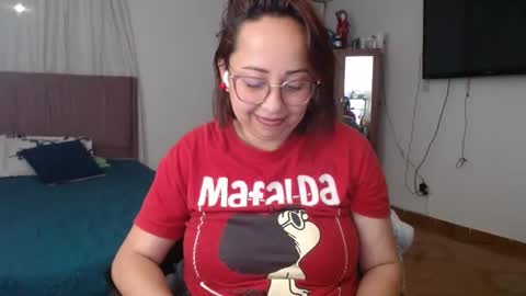 Snapshot of lumi_84 chatting on 01/27/25, 04:41 LUMI online show from 01/27/25, 04:41