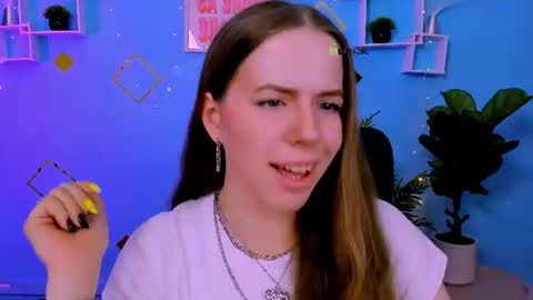 Sweet Lumi online show from 06/19/26, 07:34