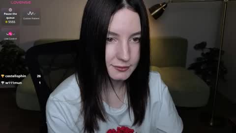 Snapshot of lumina_dark chatting on 06/03/26, 02:19 Lumi online show from 06/03/26, 02:19