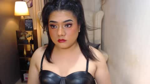 QueenBritney online show from 12/01/24, 04:29