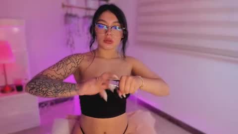lummii_ online show from 06/11/26, 07:23