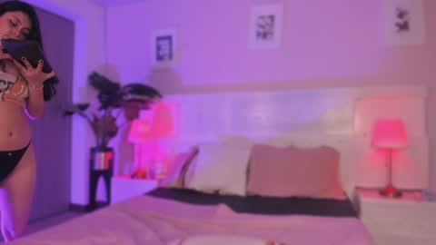 lummii_ online show from 06/18/26, 09:19