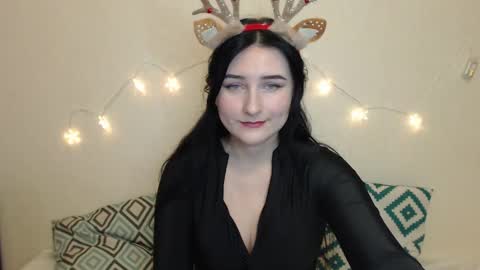 Snapshot of lumulav9 chatting on 12/17/24, 12:22 Lumulav online show from 12/17/24, 12:22