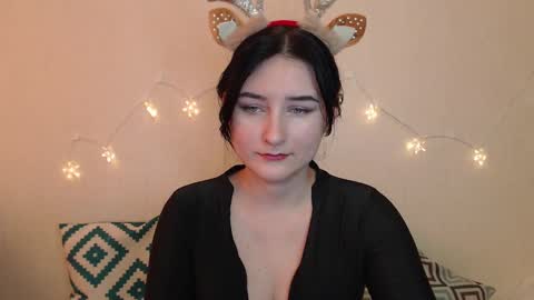 Snapshot of lumulav9 chatting on 12/18/24, 08:20 Lumulav online show from 12/18/24, 08:20