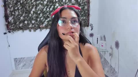 Luna  online show from 10/13/25, 07:14