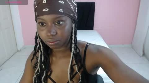Snapshot of luna253951 chatting on 06/17/26, 03:13 luna253951 online show from 06/17/26, 03:13