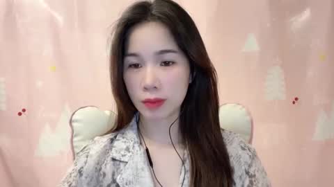 Snapshot of luna4739 chatting on 05/01/26, 02:38 Luna online show from 05/01/26, 02:38