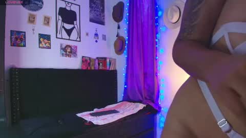 Luna online show from 06/27/26, 10:48