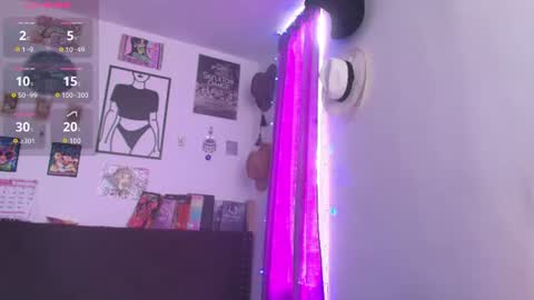 Luna online show from 07/17/26, 02:13