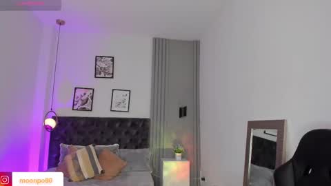 Snapshot of luna__ponce chatting on 09/17/25, 05:03 online show from 09/17/25, 05:03