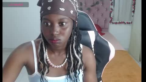 Snapshot of luna_bella882689 chatting on 05/11/26, 07:33 luna_bella882689 online show from 05/11/26, 07:33
