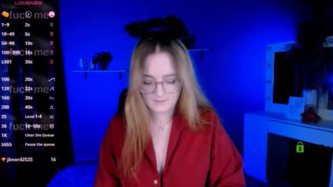 Snapshot of luna_berryy chatting on 10/02/25, 07:54 luna_berryy online show from 10/02/25, 07:54