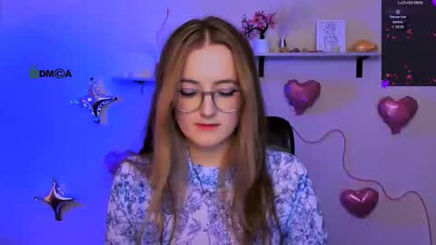 Snapshot of luna_berryy chatting on 02/18/26, 08:49 luna_berryy online show from 02/18/26, 08:49