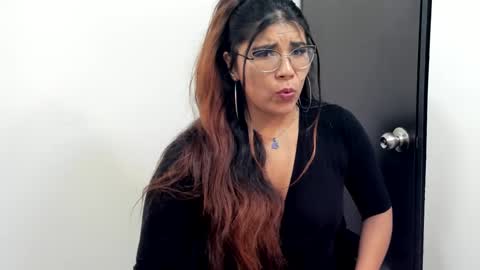 Snapshot of luna_dumont chatting on 02/04/25, 03:04 luna online show from 02/04/25, 03:04