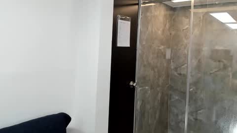 Snapshot of luna_dumont chatting on 03/10/25, 12:59 luna online show from 03/10/25, 12:59