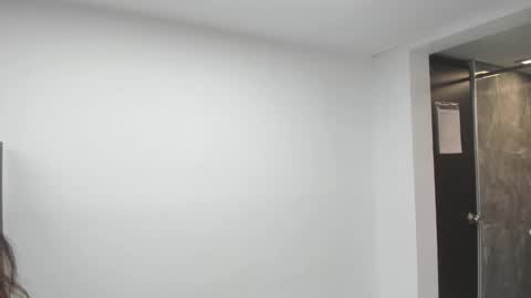 Snapshot of luna_dumont chatting on 10/16/25, 11:11 luna online show from 10/16/25, 11:11