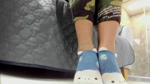 Snapshot of luna_dumont chatting on 11/01/25, 11:23 luna online show from 11/01/25, 11:23