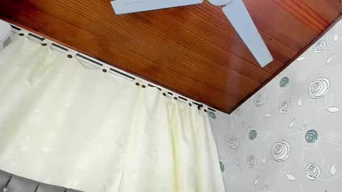 Luna Eva online show from 01/14/25, 05:34