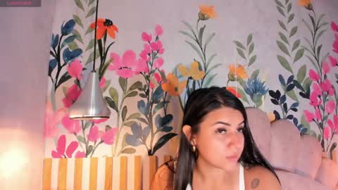 luna_ferrari online show from 05/11/26, 01:06