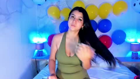 luna_ferrari online show from 06/19/26, 01:15