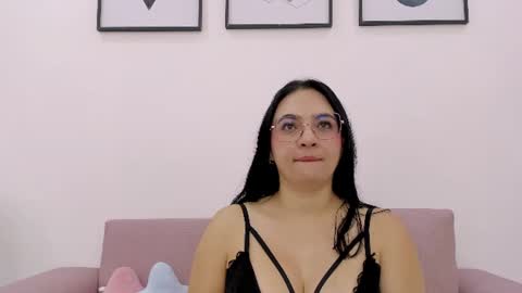 Snapshot of luna_ferrer1 chatting on 07/18/26, 11:58 luna_ferrer1 online show from 07/18/26, 11:58