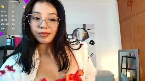 Snapshot of luna_ferrer10 chatting on 06/08/26, 09:26 Luna Ferrer online show from 06/08/26, 09:26