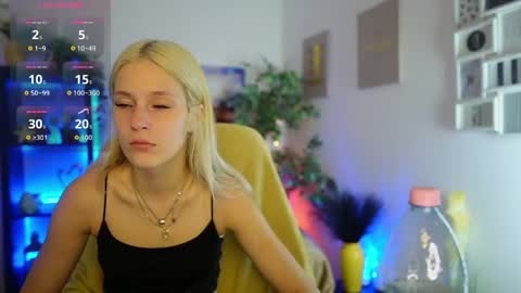 luna_grace18 online show from 06/02/26, 02:41