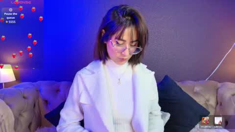 Luna online show from 03/09/26, 10:30