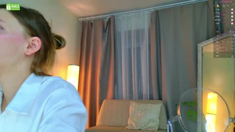 Luna online show from 05/04/26, 05:58