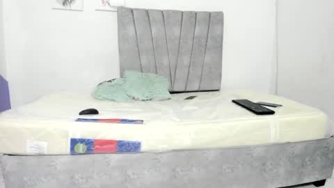 luna_ho online show from 03/09/25, 09:57