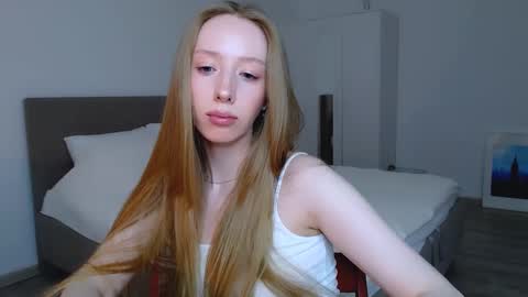 Luna online show from 12/12/24, 03:10