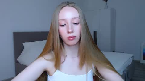 Luna online show from 12/26/24, 08:00