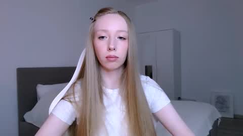 Snapshot of luna_insanity chatting on 02/11/26, 08:58 Luna online show from 02/11/26, 08:58