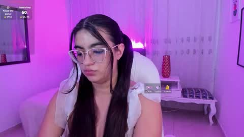 Luna online show from 02/01/26, 11:31