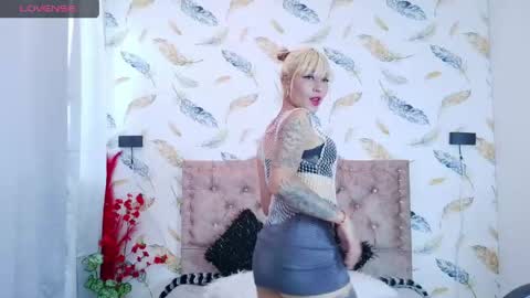Snapshot of luna_lm chatting on 05/20/26, 07:53 luna_lm online show from 05/20/26, 07:53