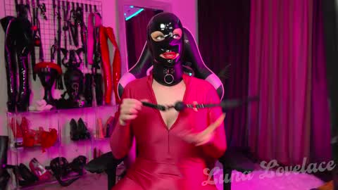 Snapshot of luna_love_lace chatting on 02/15/26, 01:35 Luna Lovelace online show from 02/15/26, 01:35