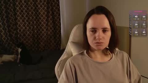 luna_loveeee online show from 10/06/25, 09:07