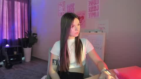 luna_lust_211 online show from 03/31/26, 04:35