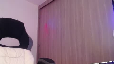 Luna online show from 12/13/25, 10:26