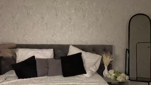 Adele online show from 04/30/26, 01:12