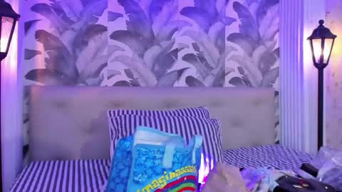 Luna Morgan online show from 10/19/25, 03:18