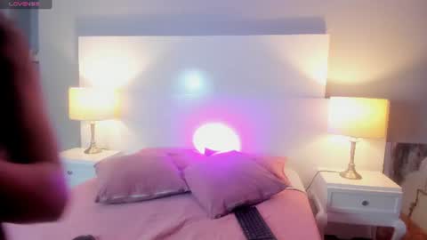 Luna Rosse  online show from 06/17/26, 01:12