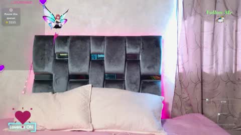 Snapshot of luna_sophya chatting on 10/19/25, 07:36 luna_sophya online show from 10/19/25, 07:36
